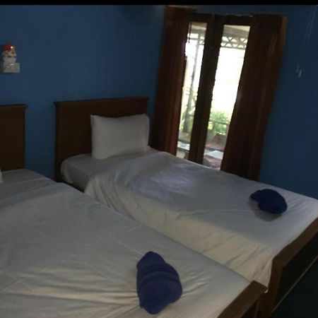 The Lazy Bar And Guesthouse Krabi town Exterior foto